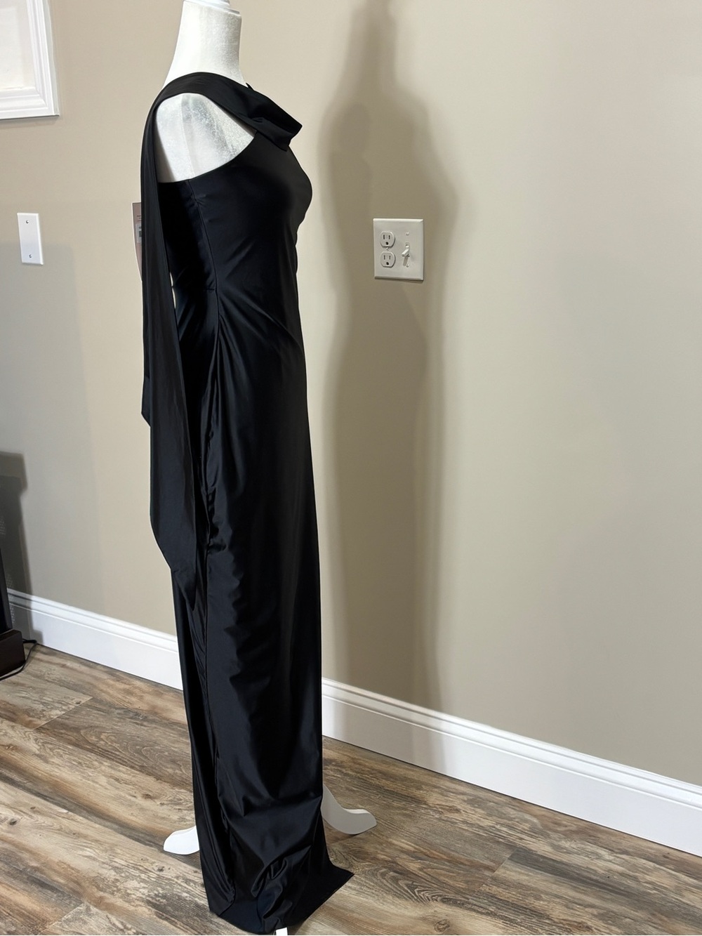 Oh Polly Sheril Asymmetric Scarf-Detail Maxi Dress - Picture 17 of 17